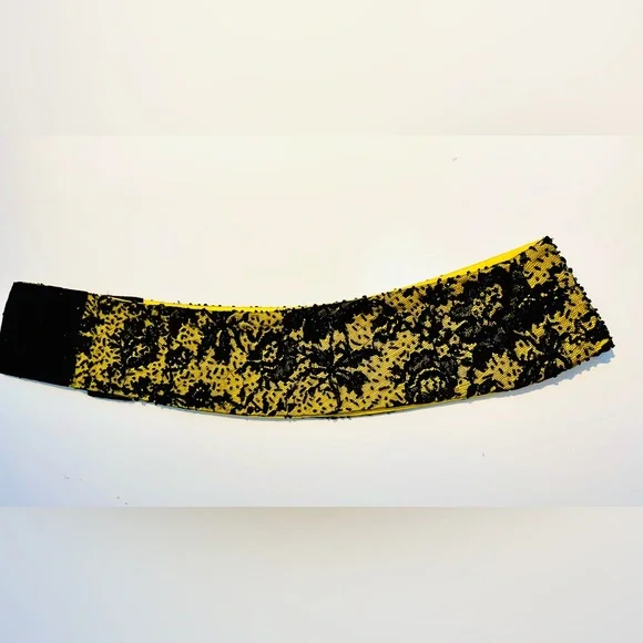 Dolce & Gabbana Black Lace on Yellow Headband - Picture 6 of 9